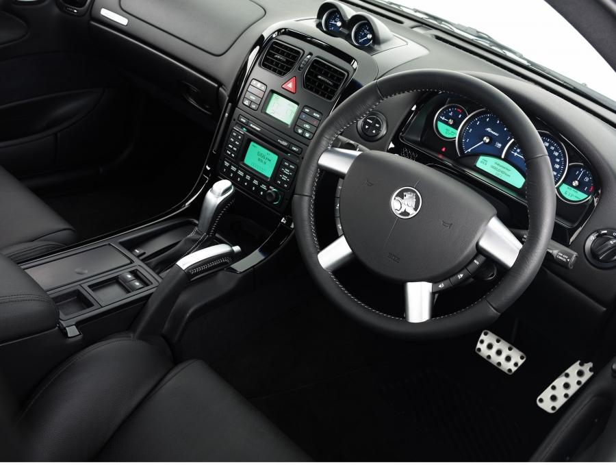  Holden Monaro VZ 2004 года  (фото 31 из 70)